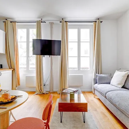 Bnbnova - 1br - Eiffel Tower & Rue Gros Caillou Apartment *