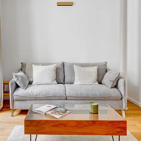 Bnbnova - 1br - Eiffel Tower & Rue Gros Caillou Apartment Paris